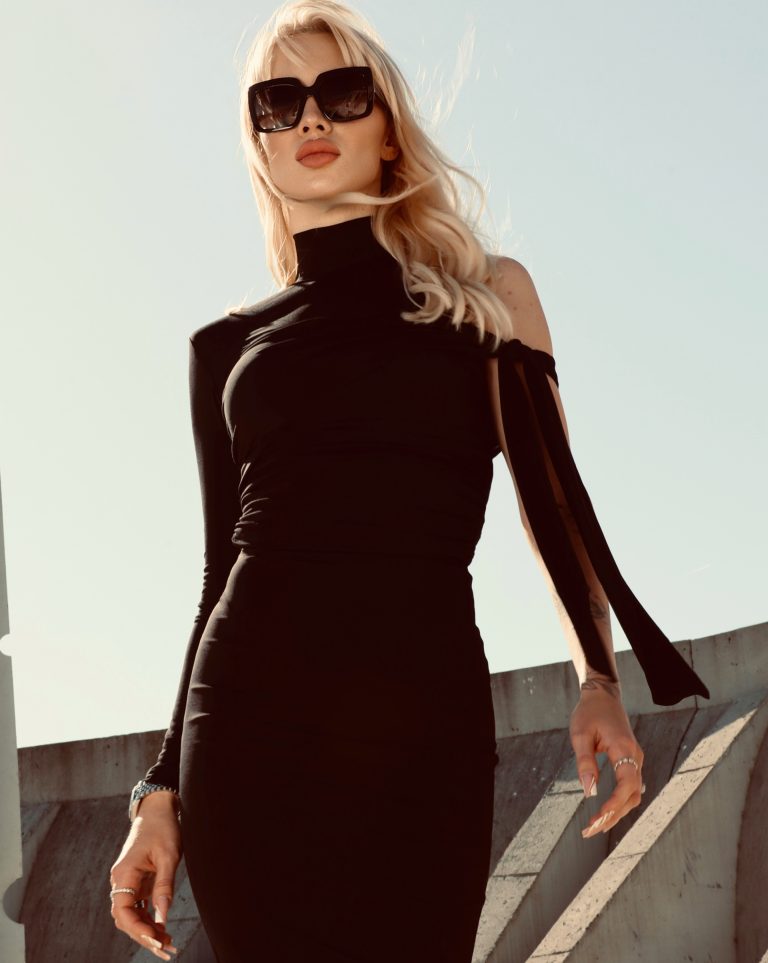 second img: БЛУЗА CROP SLIM BLACK